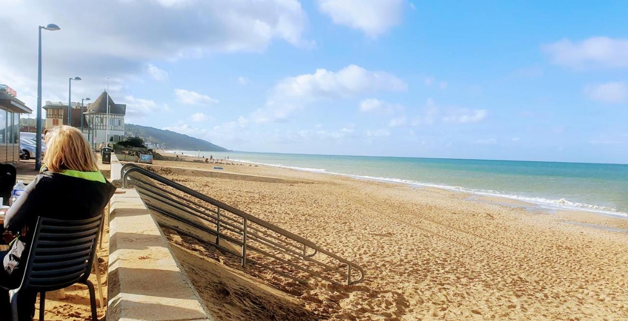 Appartement Villers Sur Mer Kültér fotó